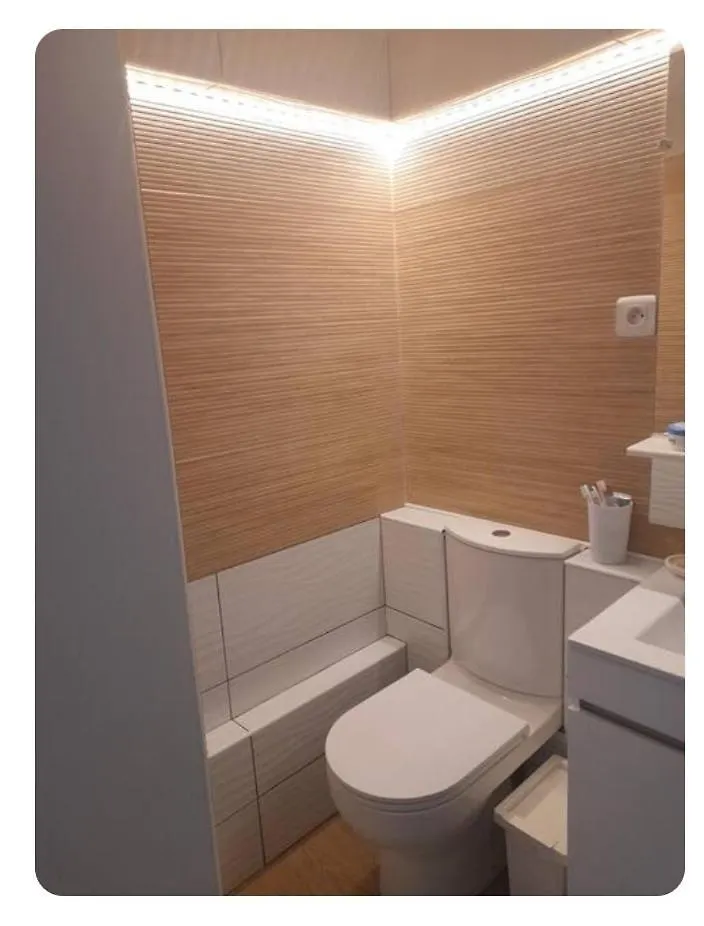 Homestay Tetyana Apartment Avignon